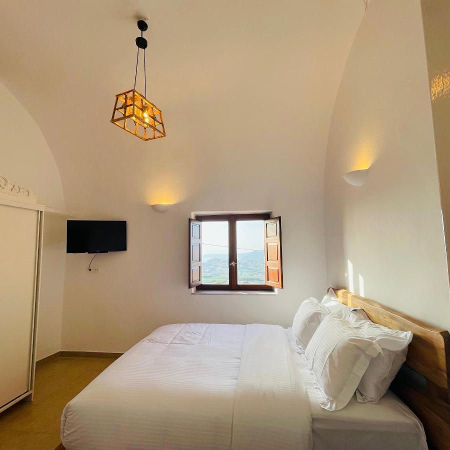Diva Santorini Luxury Villa Pýrgos Esterno foto